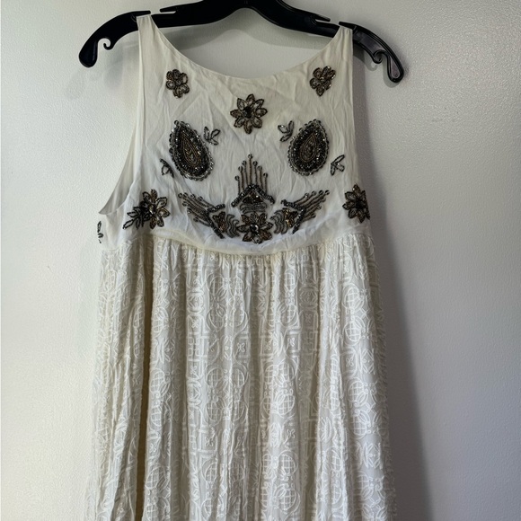BHLDN Korovilas Gown Dress ivory Metallic Embroidered Beaded Swing Size S - Picture 8 of 15